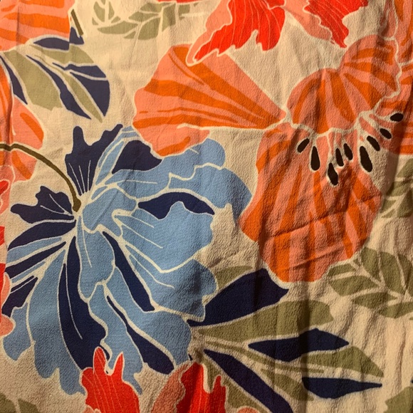 ASTR Floral Off the Shoulder Crop Top - Picture 4 of 8